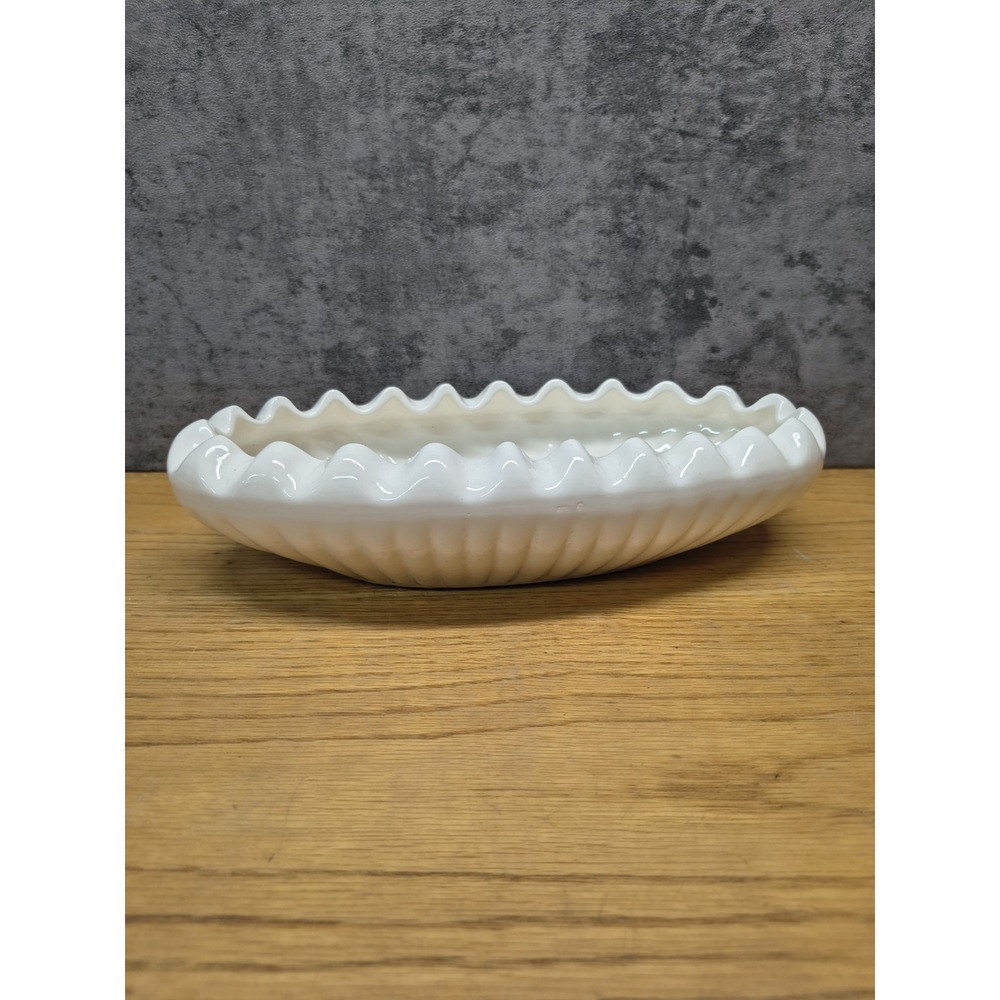 Vintage Calif USA Oval Console Planter Bowl Pottery Crimp Edge White Unmarked